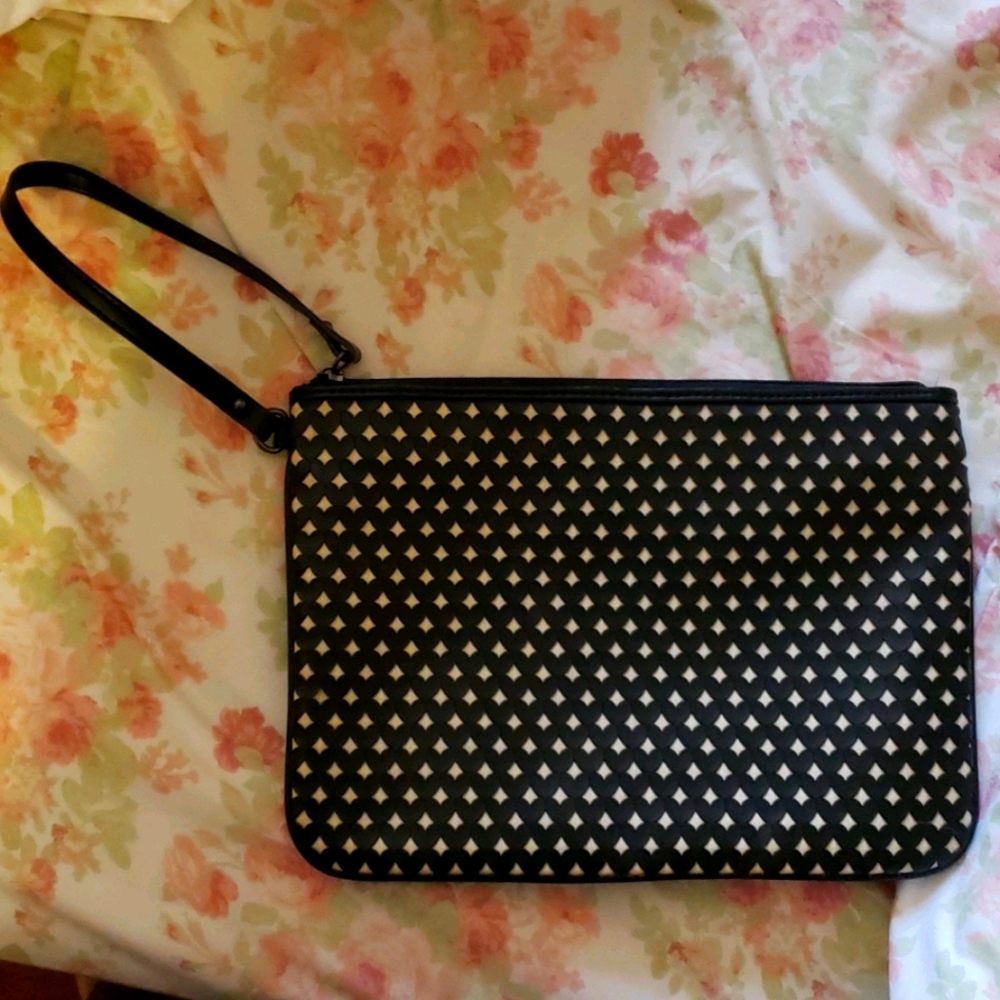 Nine West Black Clutch/Wristlet